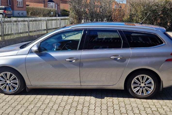 undefined Peugeot 308 fra 2018