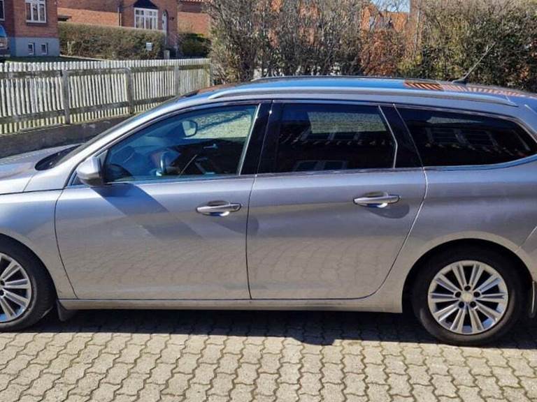 Peugeot 308 1,6 BlueHDi 120 Allure SW EAT6