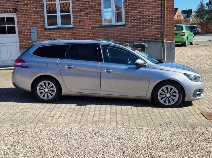 Peugeot 308 1,6 BlueHDi 120 Allure SW EAT6