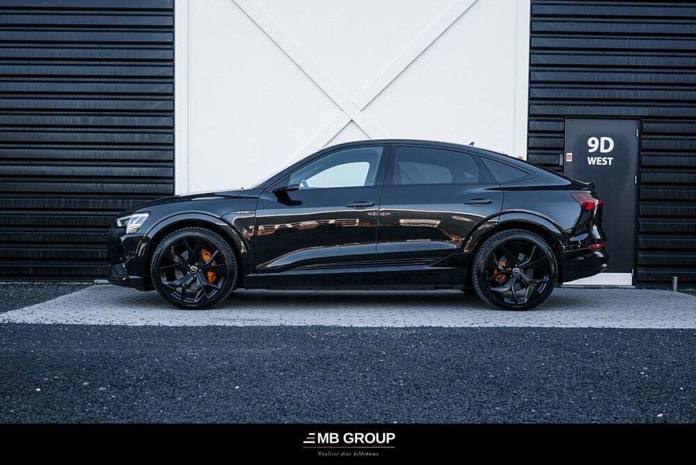 Audi e-tron 55 S-line Sportback quattro