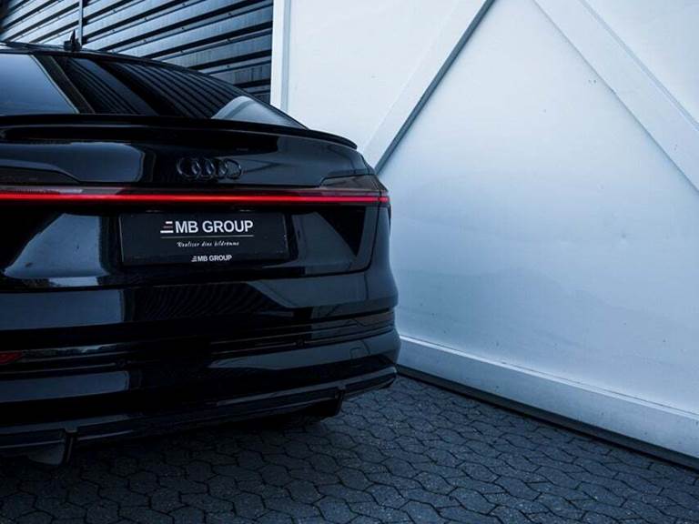 Audi e-tron 55 S-line Sportback quattro