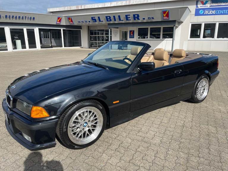 BMW 320i 2,0 Cabriolet