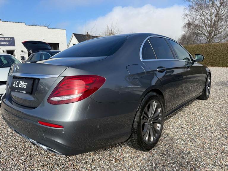 Mercedes E220 d 2,0 AMG Line aut.