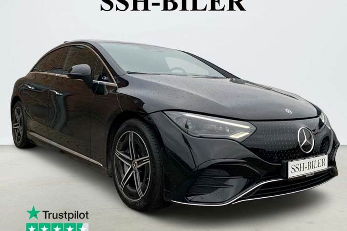 Sort Mercedes EQE300 fra 2023