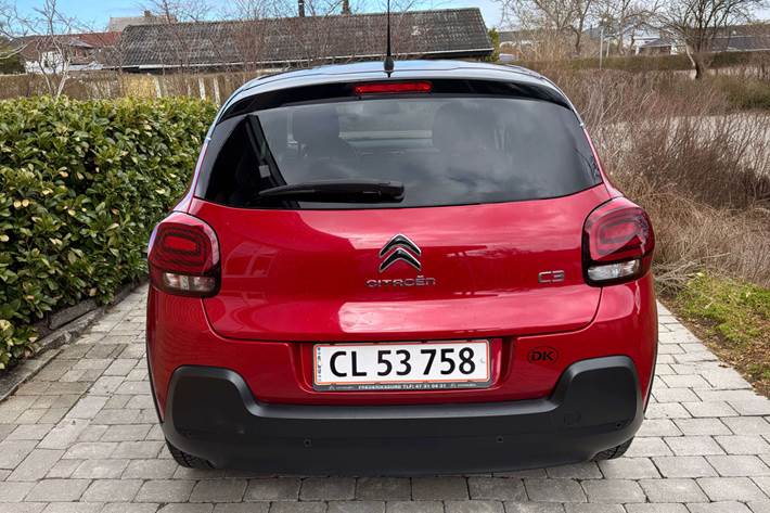 Rød Citroën C3 fra 2019