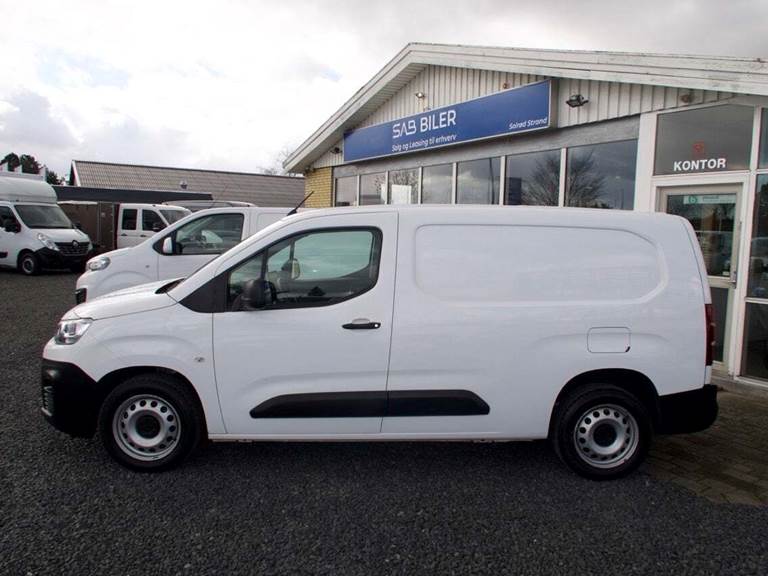 Citroën Berlingo 1,5 BlueHDi 130 L2 MasterLine EAT8 Van