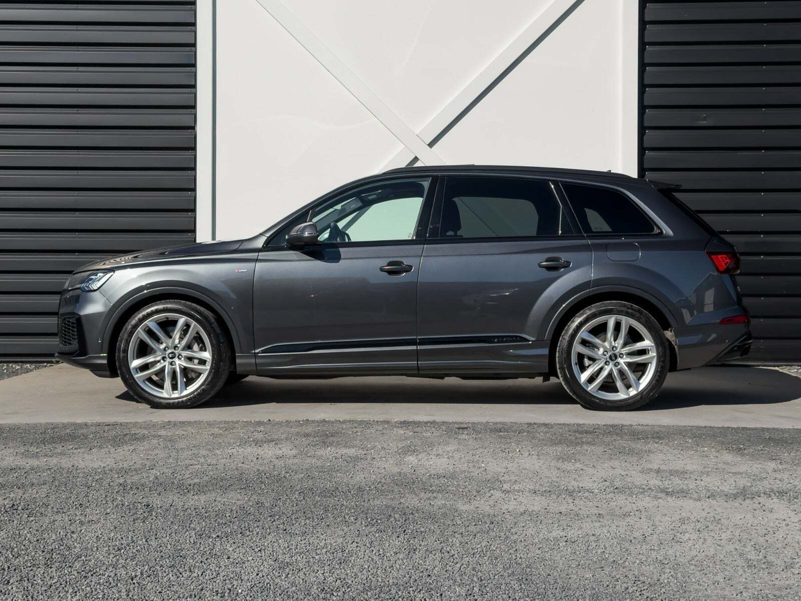 Audi Q7 55 TFSi e S-line quattro Tiptr.