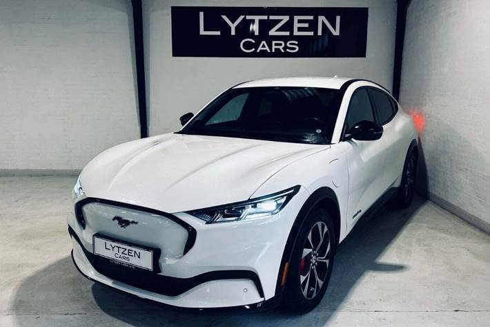 undefined Ford Mustang Mach-E fra 2021