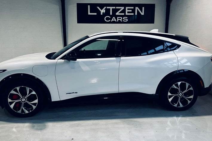 undefined Ford Mustang Mach-E fra 2021