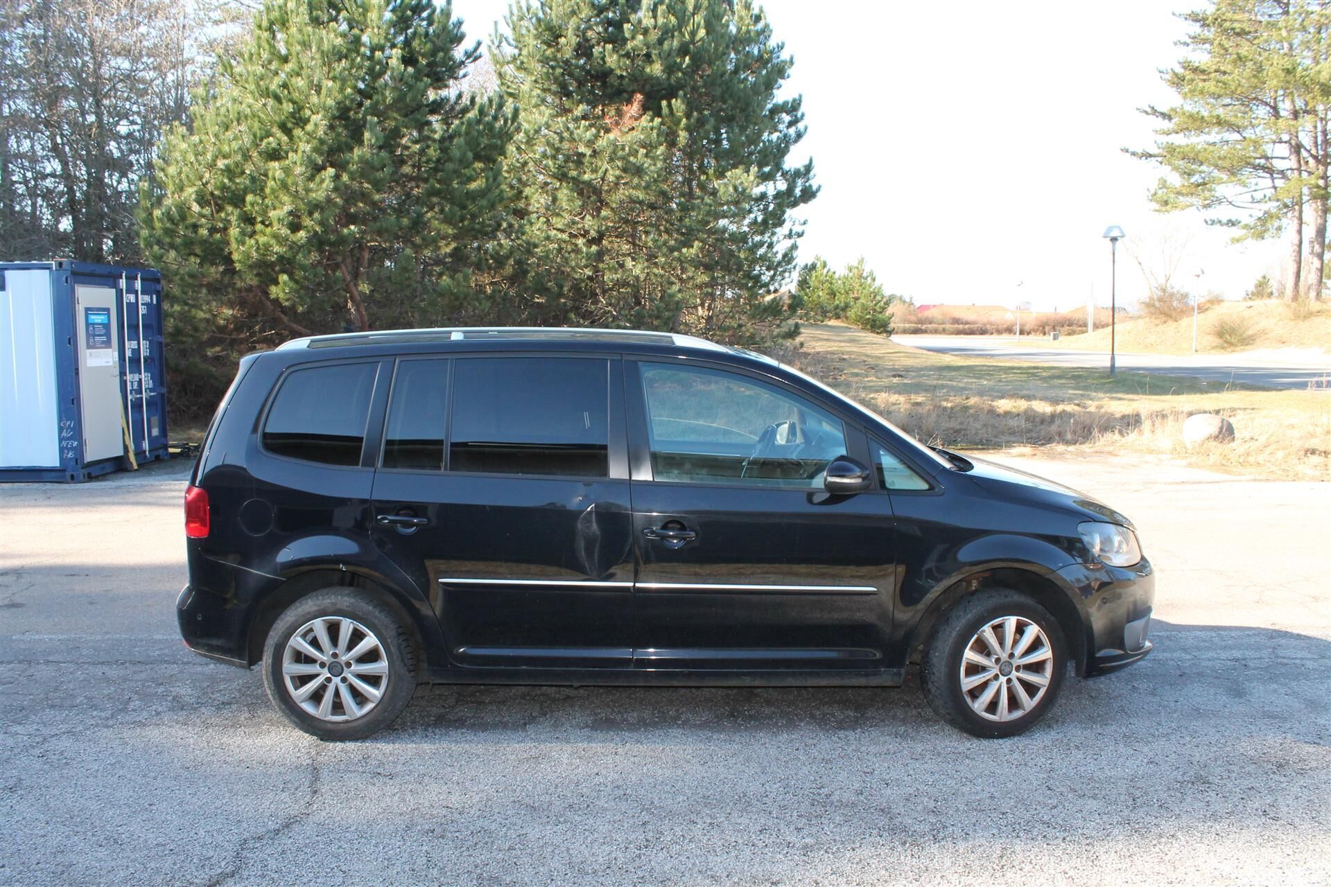 Sort VW Touran fra 2011