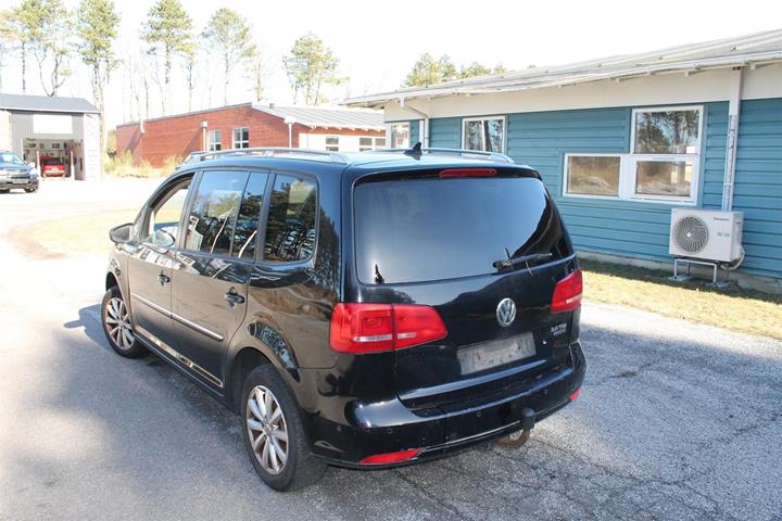 Sort VW Touran fra 2011