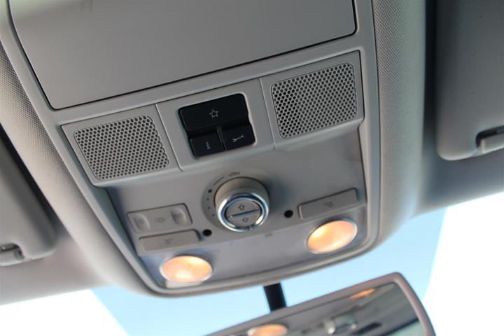 Sort VW Touran fra 2011