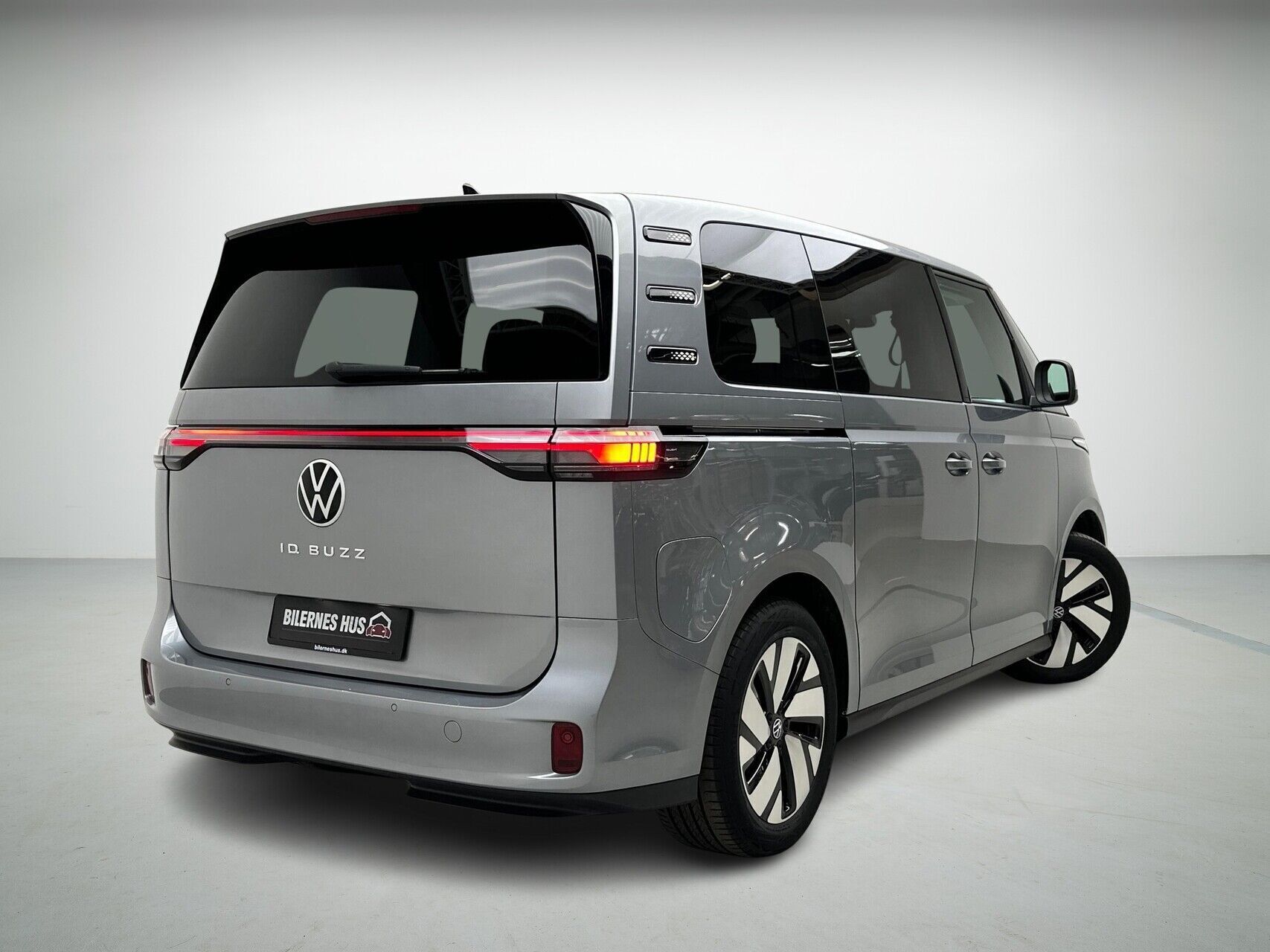 VW ID.Buzz EL Pro 204HK Aut.