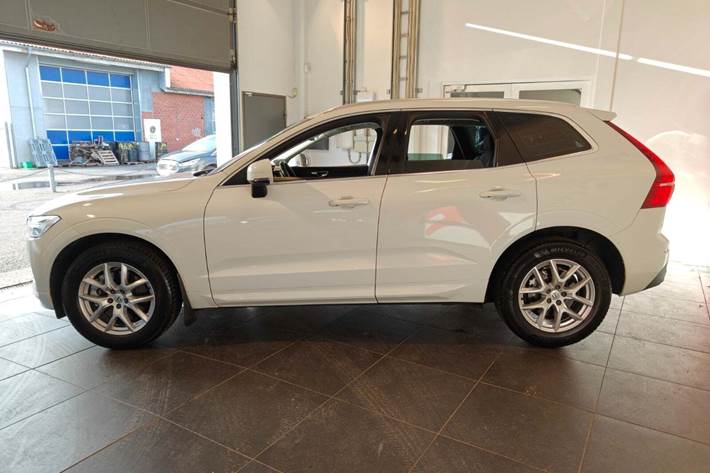 Hvid Volvo XC60 fra 2021