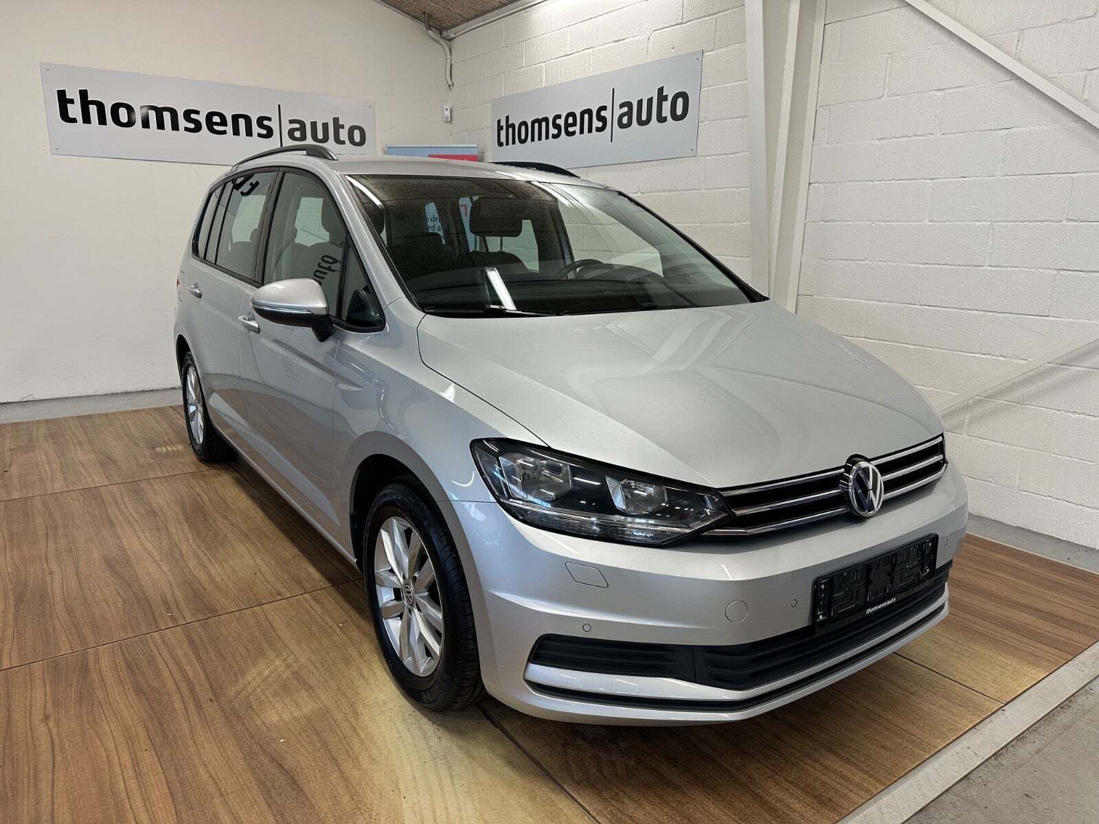 VW Touran 1,6 TDi 110 Comfortline DSG 7prs