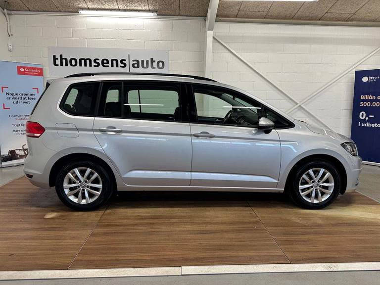 VW Touran 1,6 TDi 110 Comfortline DSG 7prs