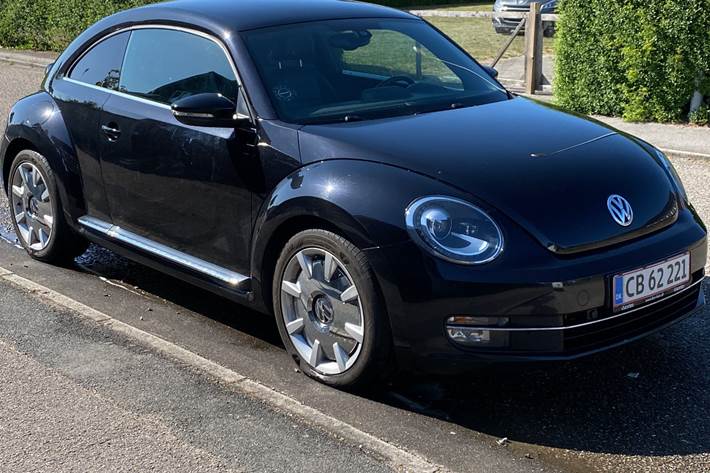 Sort VW Beetle fra 2014