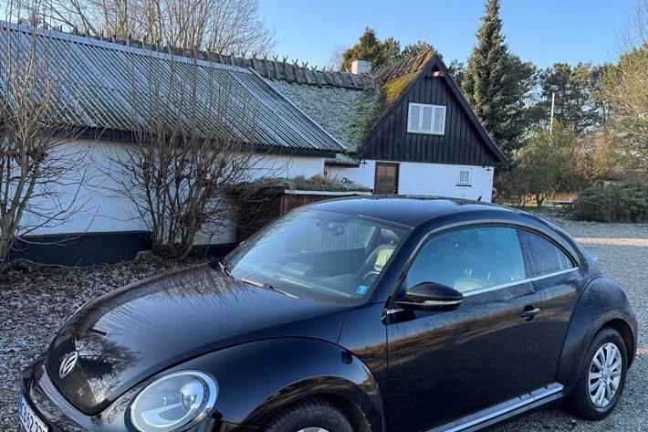 Sort VW Beetle fra 2014