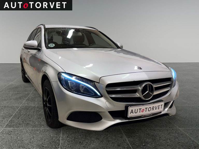 Mercedes C220 d 2,2 Avantgarde stc. aut.