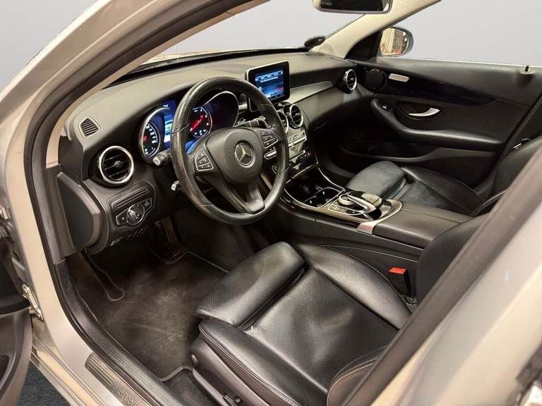 Mercedes C220 d 2,2 Avantgarde stc. aut.