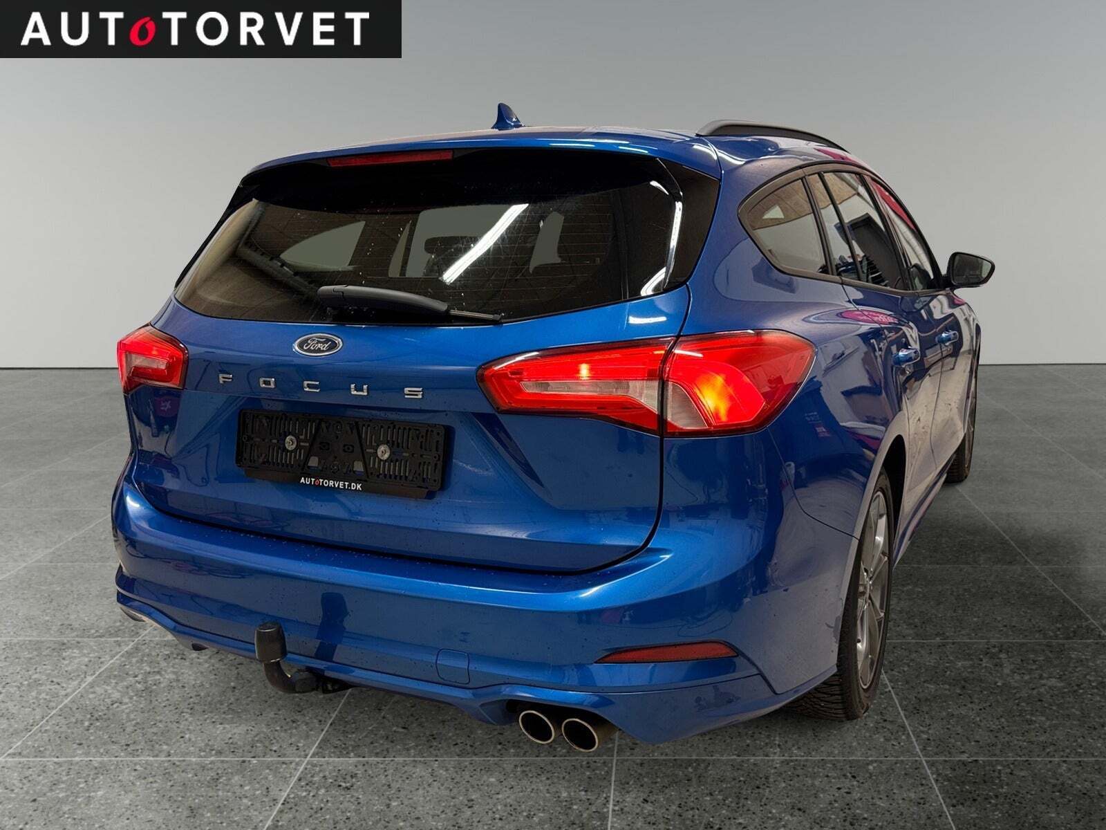 Blå Ford Focus fra 2019
