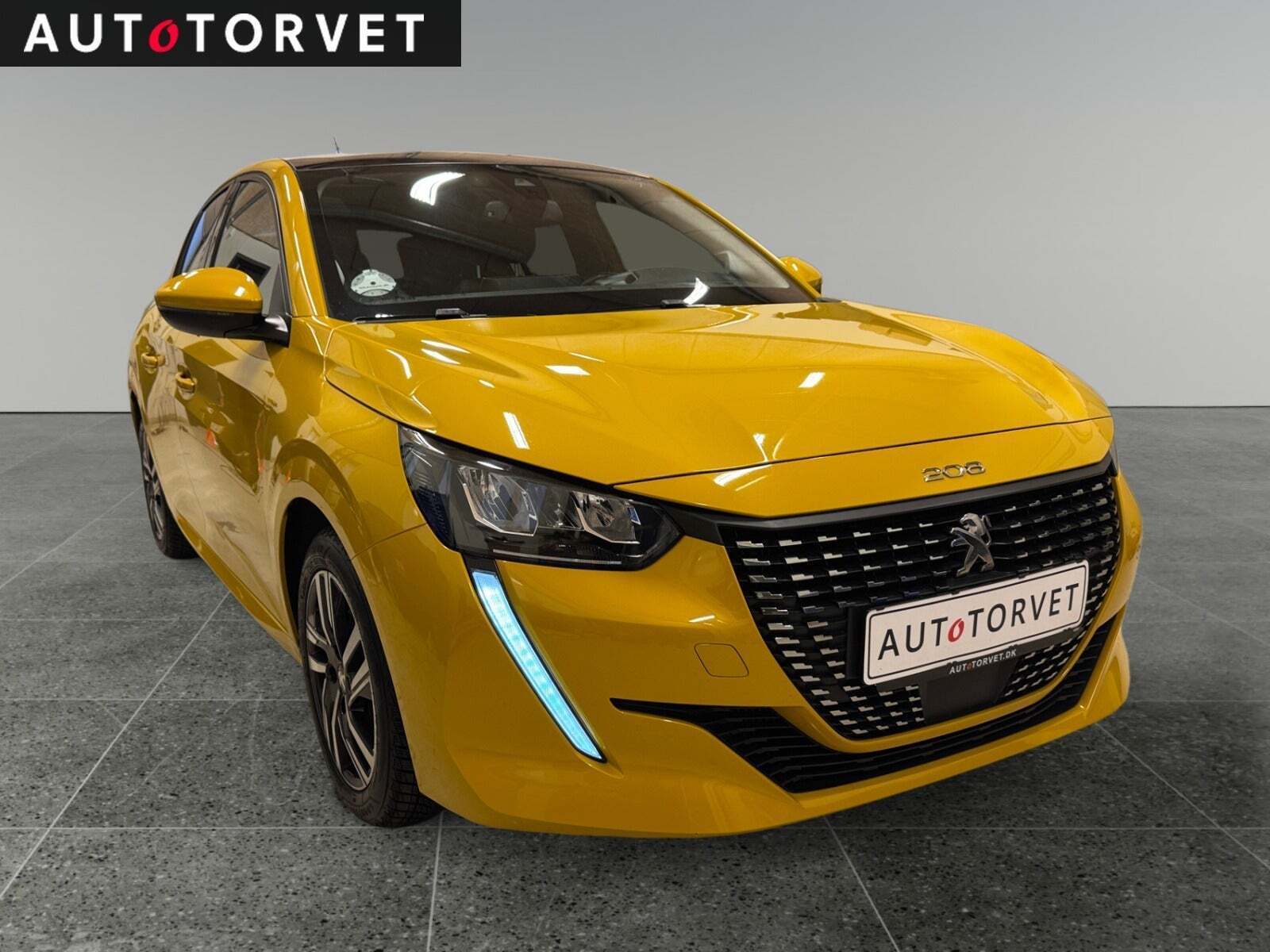 Peugeot 208 1,2 PureTech 100 Allure Sky