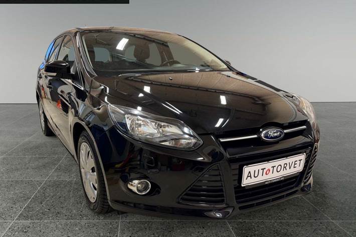 Sort Ford Focus fra 2012