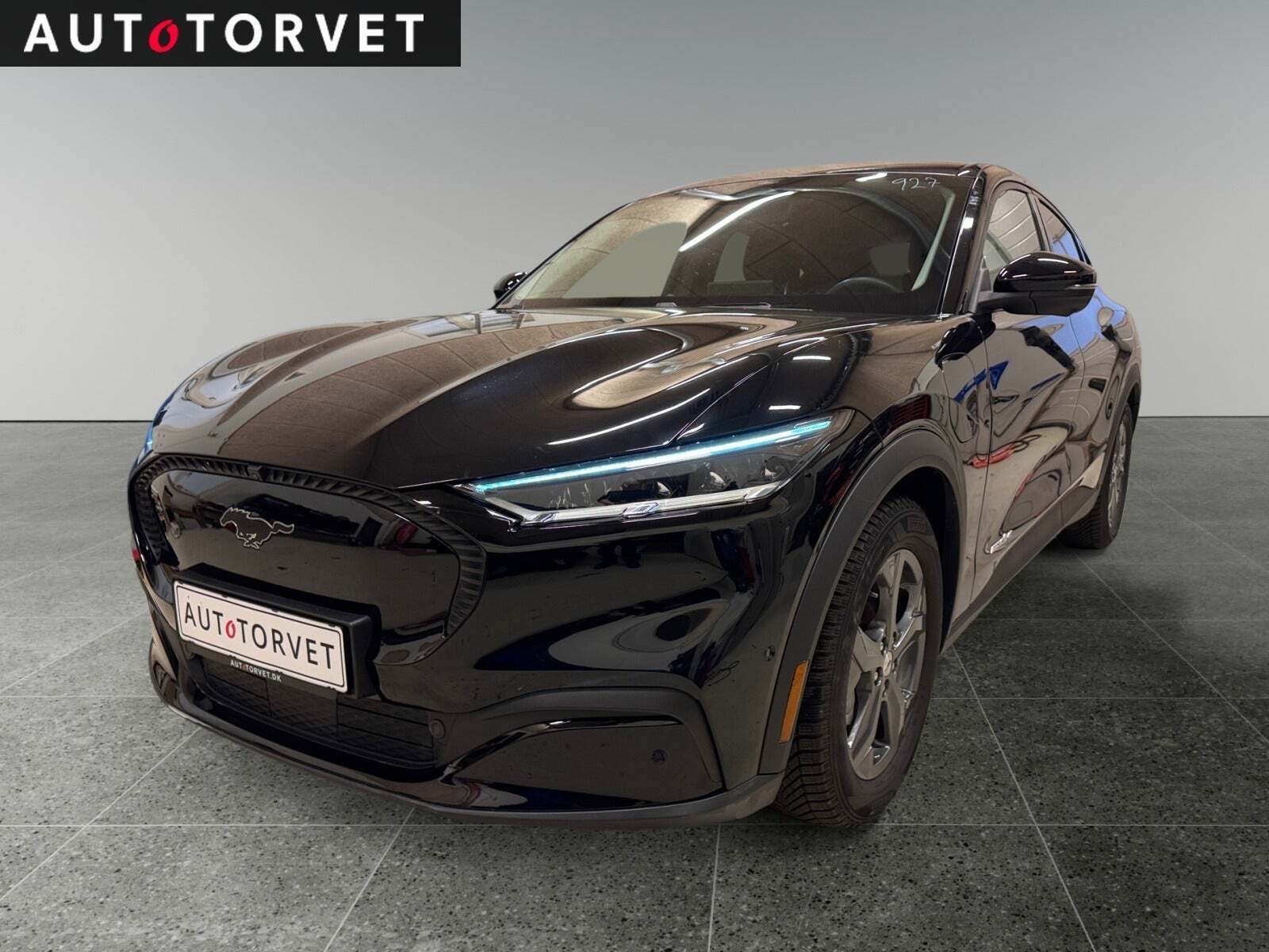 Ford Mustang Mach-E 68 Standard Range