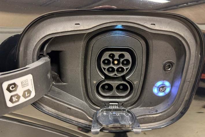 Grå Ford Mustang Mach-E fra 2021