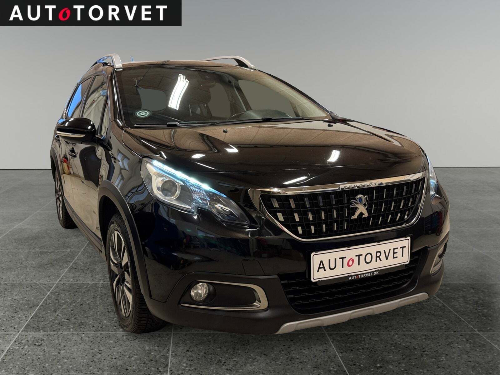 Peugeot 2008 1,6 BlueHDi 100 Allure Sky