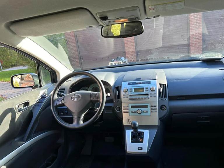 Toyota Corolla Verso 1,8 VVT-i Sol AUT. Sportsvan