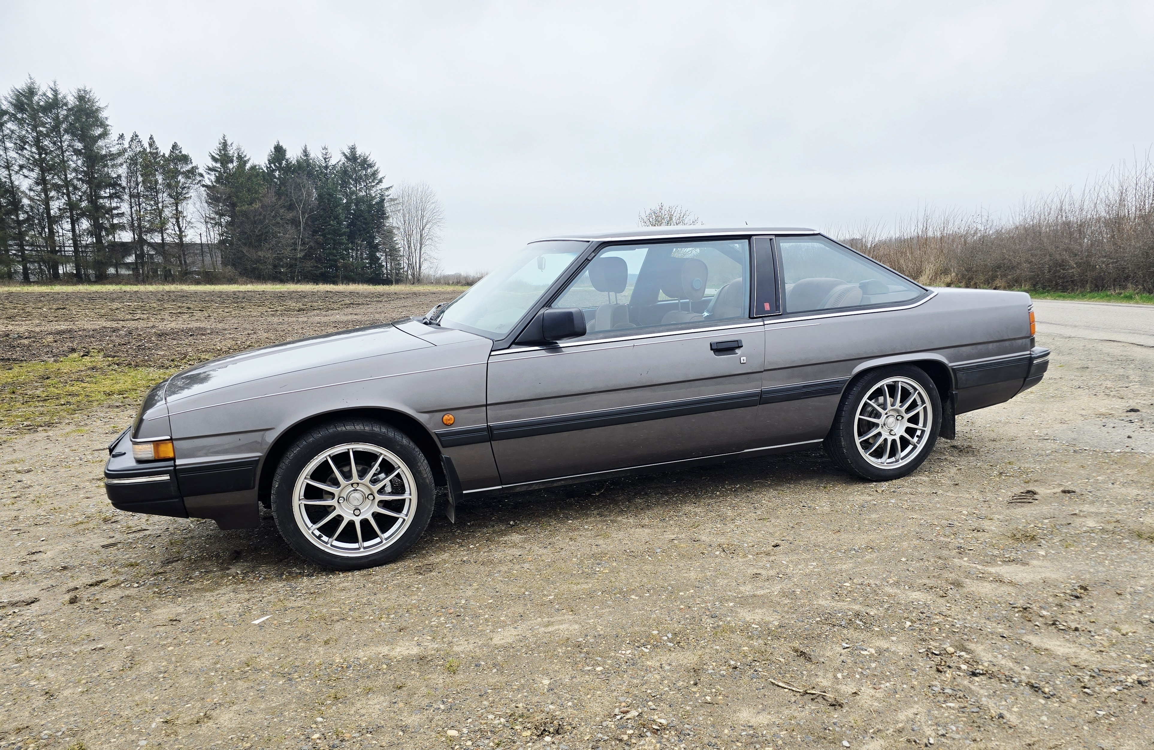 Mazda 929 2,0 SEDAN/COUPE