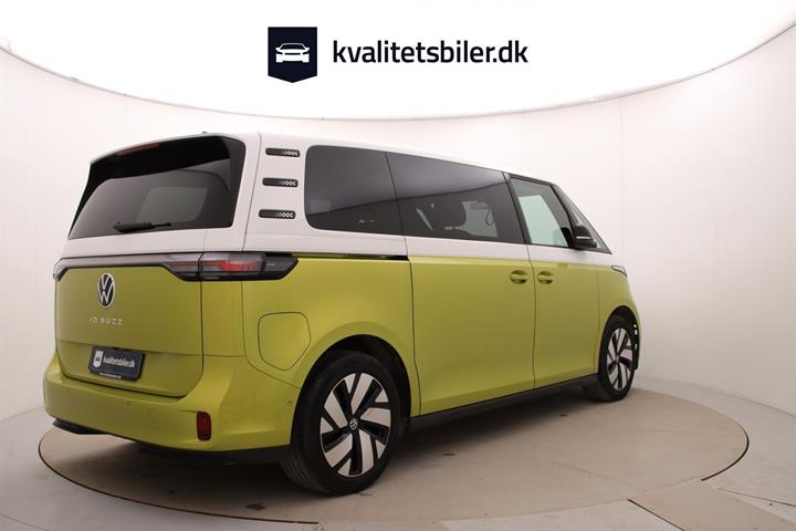 Gul VW ID.Buzz fra 2024