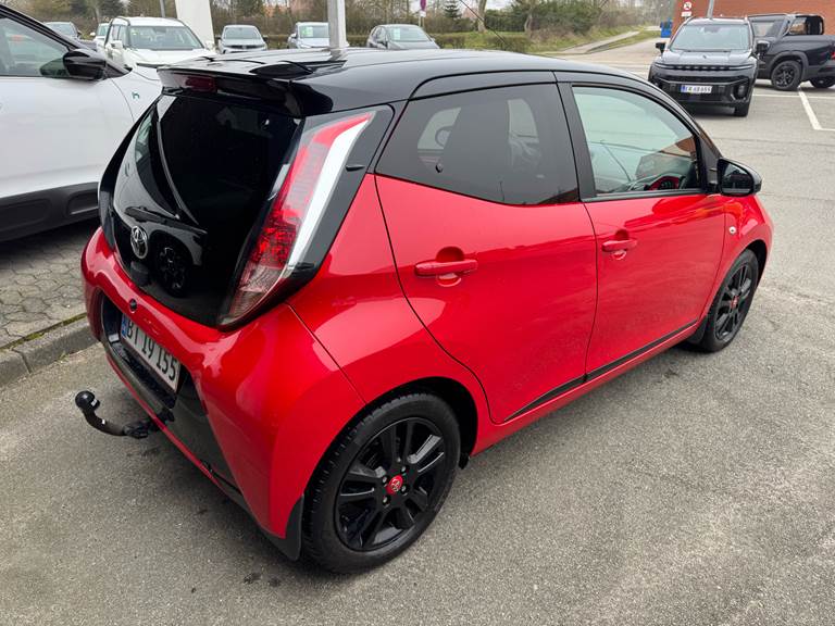 Toyota Aygo 1,0 VVT-I X-Cite 69HK 5d