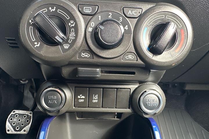 Grå Suzuki Ignis fra 2022