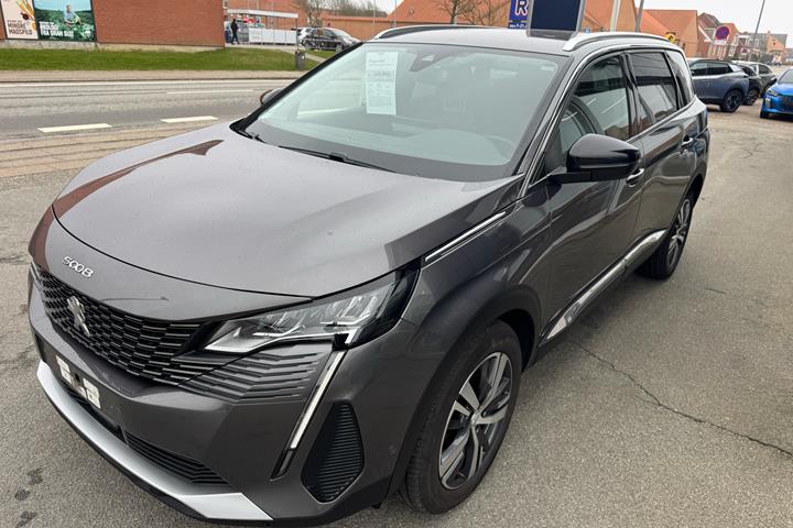 Grå Peugeot 5008 fra 2022
