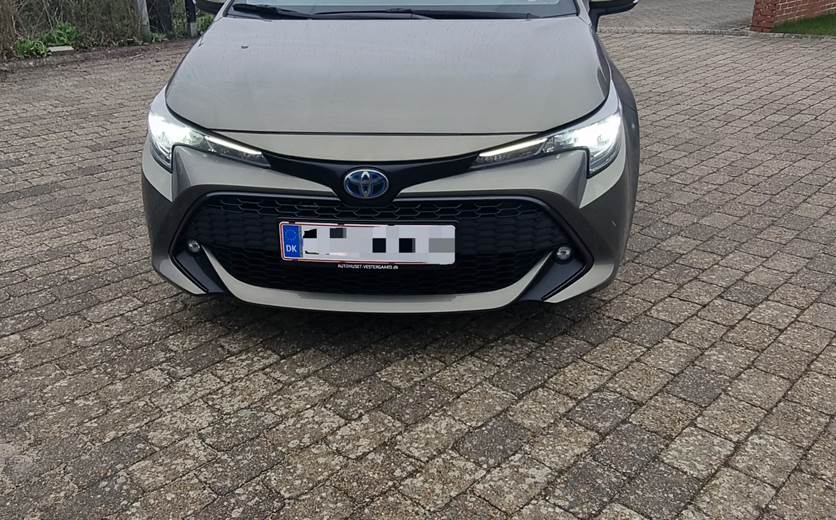 Toyota Corolla 1,8 Hybrid (122 hk) Touring Sports aut. Gear