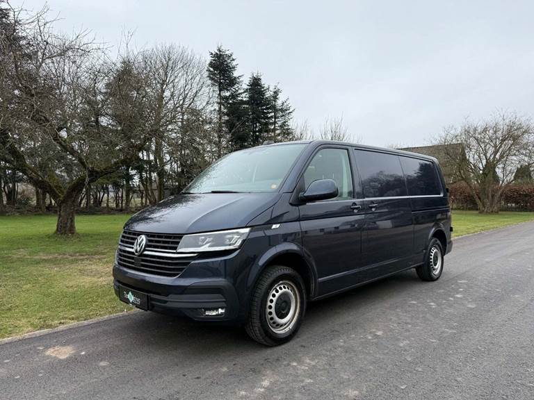 VW Transporter 2,0 TDi 150 Kassevogn DSG lang