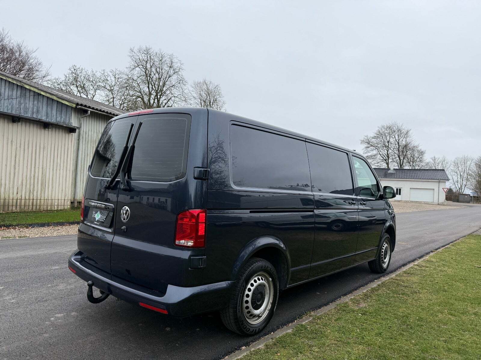 VW Transporter 2,0 TDi 150 Kassevogn DSG lang