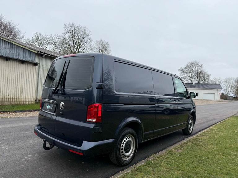 VW Transporter 2,0 TDi 150 Kassevogn DSG lang