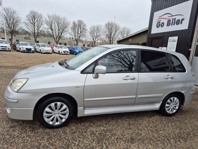 Suzuki Liana 1,6