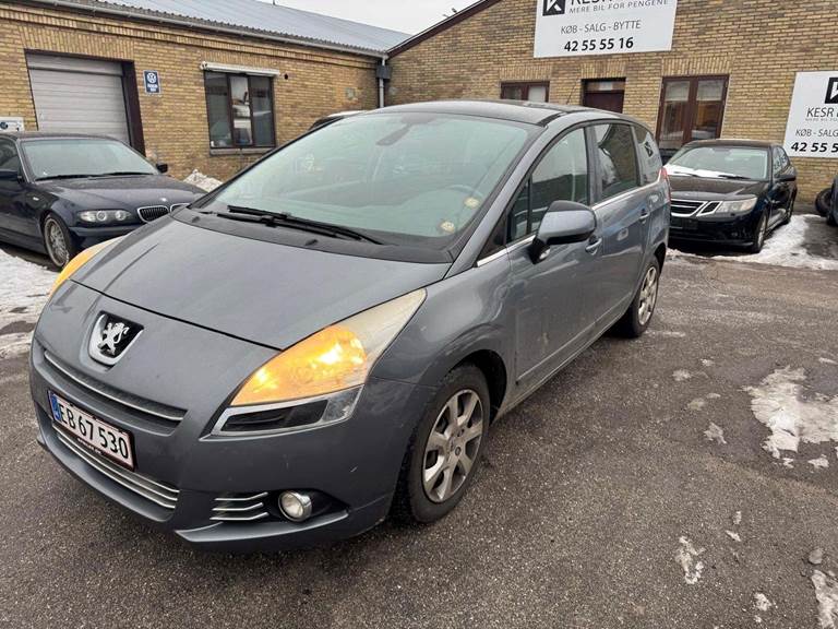 Peugeot 5008 1,6 HDi 110 Premium aut. 7prs