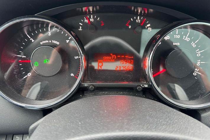 undefined Peugeot 5008 fra 2011