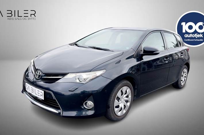 undefined Toyota Auris fra 2013