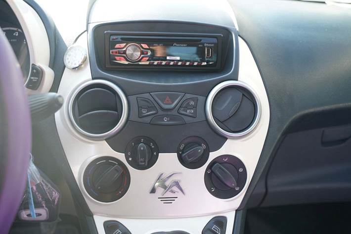 Grøn Ford Ka fra 2014