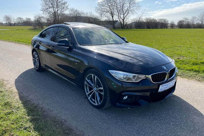 Blå BMW 428i fra 2016