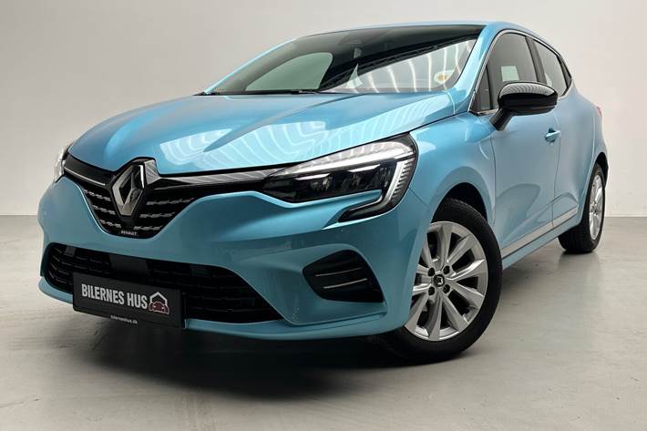 Blå Renault Clio fra 2020