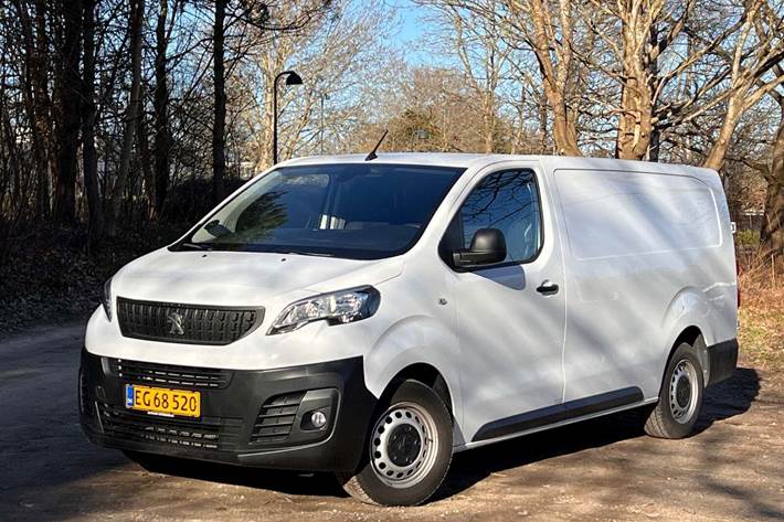 Hvid Peugeot Expert fra 2023