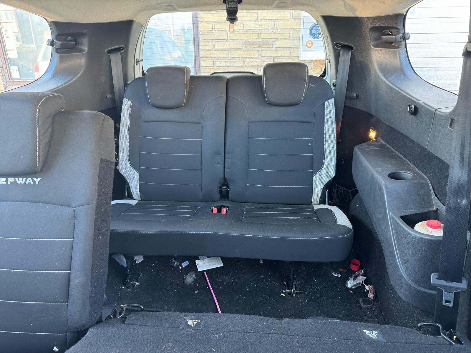 undefined Dacia Lodgy fra 2017