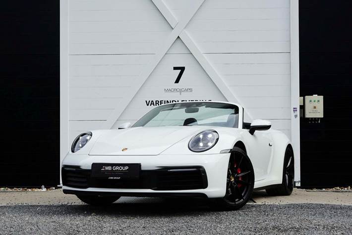 Sort Porsche 911 Carrera S fra 2019